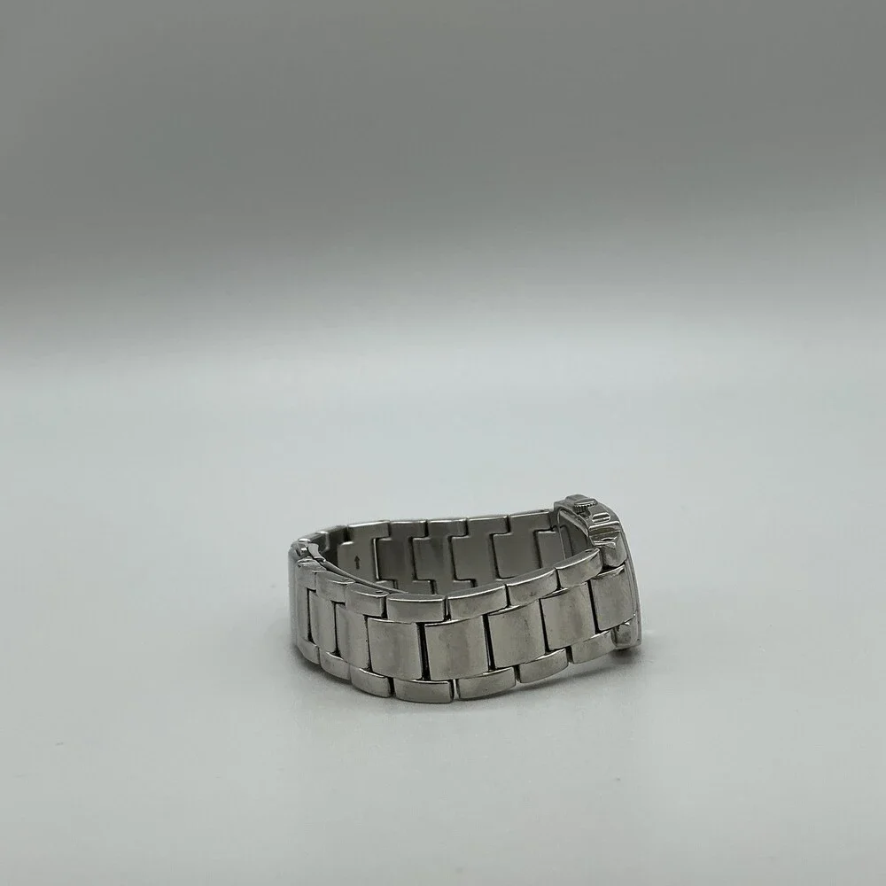 Kenneth Cole Reaction Womens Watch 21mm Silver Tone Bracelet New Battery 6